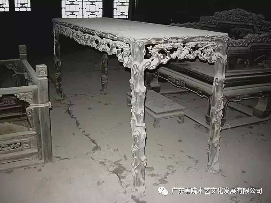 老紅木家具的修復(fù)過程，一經(jīng)修復(fù)煥然一新(圖1)