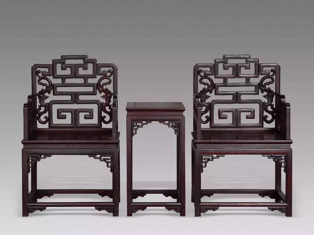 紅木家具的禮儀學(xué)說(shuō)(圖3)
